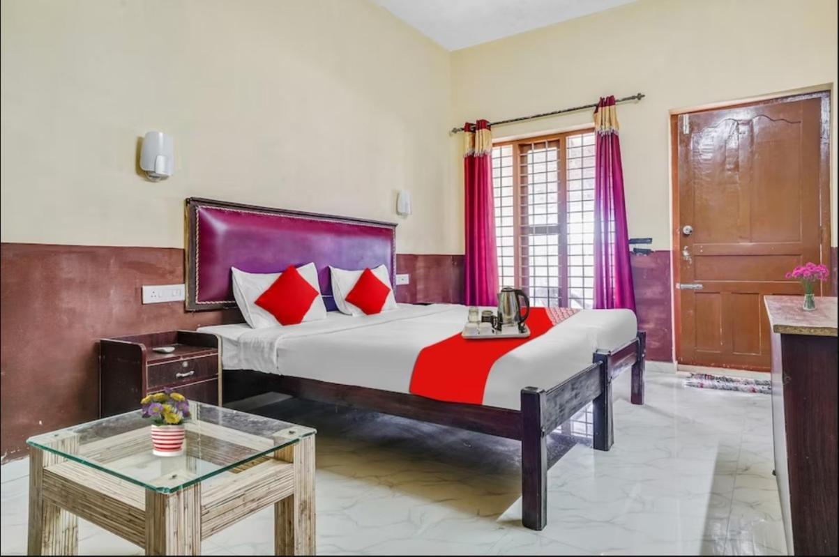 Wind Surf Beach House Alappuzha Exterior photo