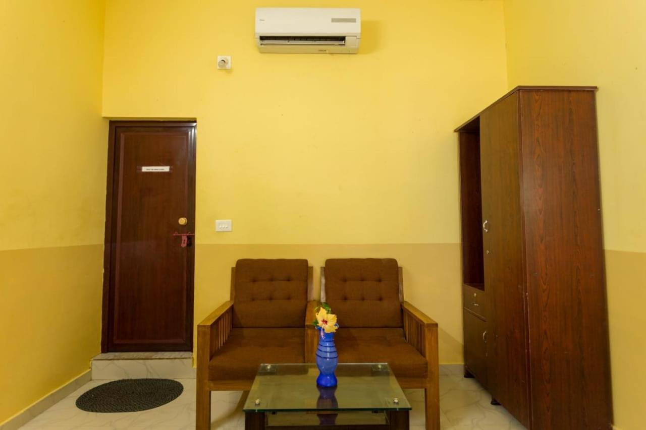 Wind Surf Beach House Alappuzha Exterior photo